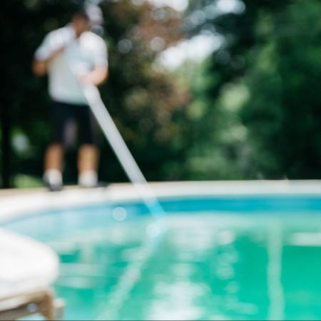 Backyard pool serviced by Scottsdale and Phoenix pool expert